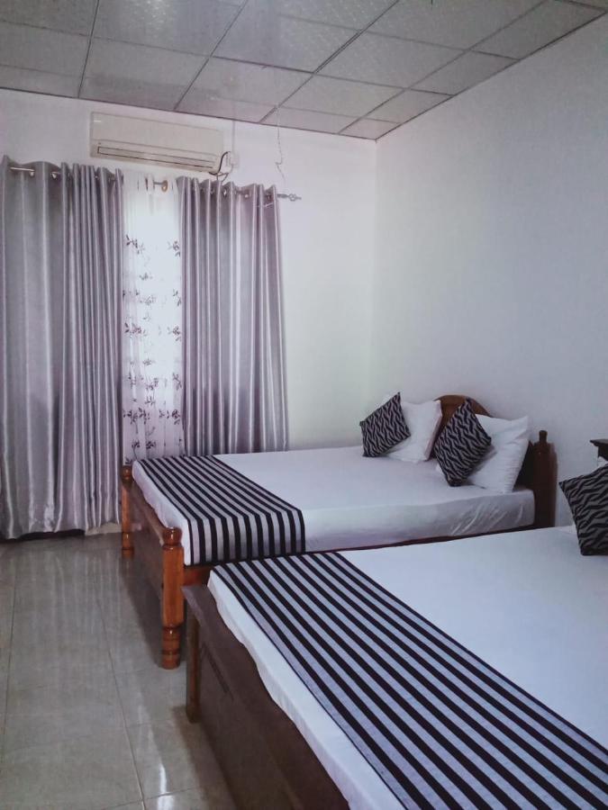 Sidhangana Home Stay Anuradhapura Exterior foto